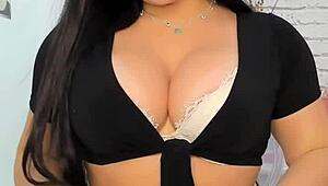 Emanuelly Raquel Twerks Hot!