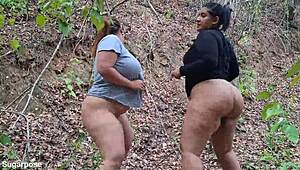 sapphire and pandora shake asses twerking outdoors