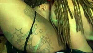 Boyfriend's cock makes me wet with blowjob and doggy fucking.