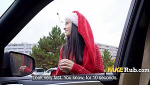 这性感圣诞老人送货不止礼物？