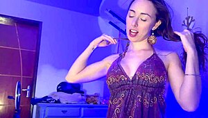 She sucks cock till the last cum drop spills amateur!