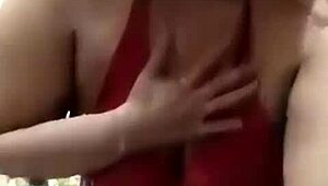 i luv how this sexy bbw girl's fat curves jiggle when she moves damn