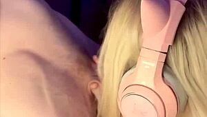 desk pet roommate drops to suck my monster cock anytime