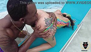 sisi pesos fingers wet before rome majors bbc ride