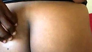 ebony milf vibes her wet pussy hard with toy then pees everywhere on herself