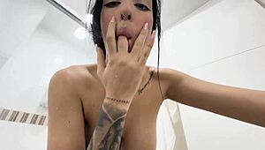 Stepbro Fucks Stepsis If She Keeps Dad's Secret