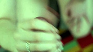 Hot Fuckbuddy Delivers Intense Oral Action and Deepthroat Swallowing Cum