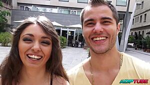 parejita española debuts on cam with juicy pussy licking and tight riding part 1