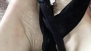 sexy ebony gretala rubs thong on barefoot alternative feet