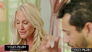 梦幻辣妈Alexis深吞大学生大屌Vixen故事