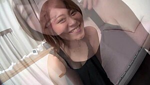 漂亮日本18岁辣妹穿丝袜骑巨屌后入狗爬式肛门大开颜射内射