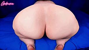 fat loose booty mama shakes ass spreads cheeks and pussies fart on dick