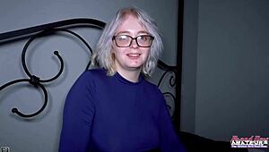 hey check out platinum blonde coed annie archer sucking cock and taking muff pounding