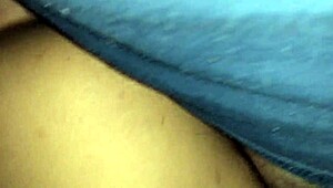 Arrecha pendeja vibes her tight wet pussy begging for hard vaginal pounding