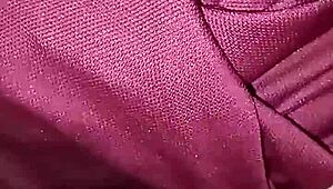 heating up her soaked pussy with a blow dryer in the toilet 💦🚽