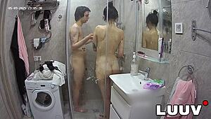 luuv webcam couple steams up homemade shower exhibition