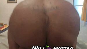 she came for bath but got my hot cum shower