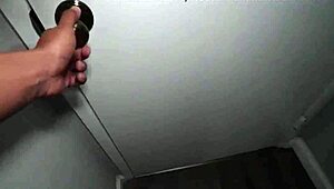 Petite Big Booty Stepsis Neveah Snow Rides Monster Stepbro Cock Hardcore Night Reality