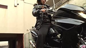 japanese shino tanaka pussy rides two cocks in threesome