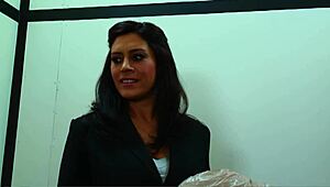 bald guy rams screaming black cougar's loose unfucked cunt doggystyle