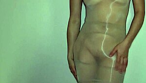 Big Boobs Mature Housewife In Pantyhose Teases Hairy Pussy With Huge Cumshot Close-Up