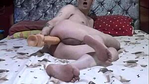 Bisexual Amateur Naked Bed Huge Dildo Asshole Deep