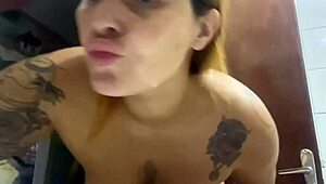 hey babe i told my cuck to spread my big ass cheeks wide open for that thick cock