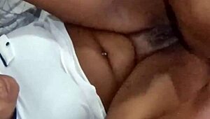 Puta rams fat cock deep in her tight anal hole now!