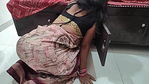 28-year-old milf begs young stud to wreck ass and pussy 😈🍑