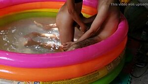 ¡Dios mío! Wild pool sex after sucking that huge cock!