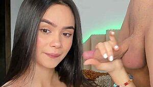 Linda colombiana model loves cock in her tight wet pussy.