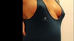 Watch this crazy pregnant Colombian flash her sexy curves outdoors