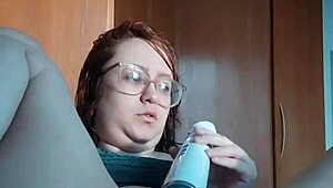 whoa this chick's wrecking her tight ass on video call total leak vibes