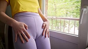 stepsis struts around gym in skin-tight leggings cameltoe bulging her fat teen pussy lips everywhere