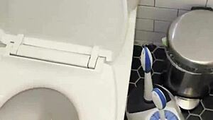 roommate's thongs make dick crazy hard then fucked her 💦🍆