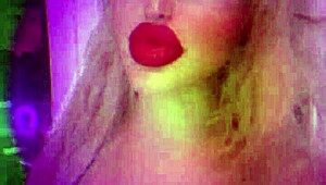 HUGE BLONDE FEET FETISH IN GLASSES MIRROR LIPSTICK FINDOM GOALDIGGER RELEASE