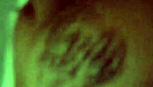 凯文艾尔巴紧屁眼套你巨屌内射爽吗