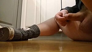 i cum hard in converse sneakers stroking my throbbing cock