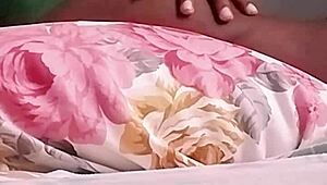 en-chan spreads pussy for three fingers fingering technique part 3