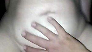 mi primastra me visita en la montaña y dice quiere que la preñe engaña a su esposo??