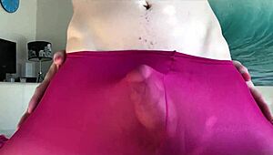 Shemale Bursts Hands-Free Cumshot Thrill.