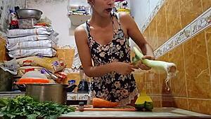 She sucks carrot top to bottom before surprise fuck recording