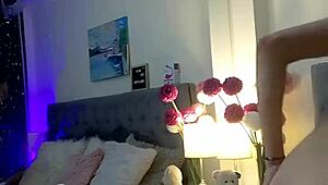 mi ricura latina teen fists ass squirts hard on cam just for you bebés 💦