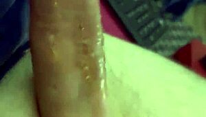 下班随便玩这根鸡巴尿道棒插