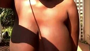 wanna see this huge boobs pregnant ebony tease her fat tits???