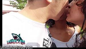 Tetona venezolana fucked raw without condom in public outdoor spot