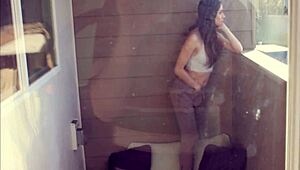 gostosa fingers shaved pussy hard masturbating wildly on open veranda balcony